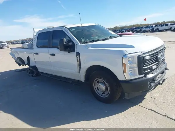 1FT7W2AA4REF66453 2024 FORD F250 - Image 1