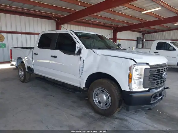 1FT7W2AA4REF90588 2024 FORD F250 - Image 1