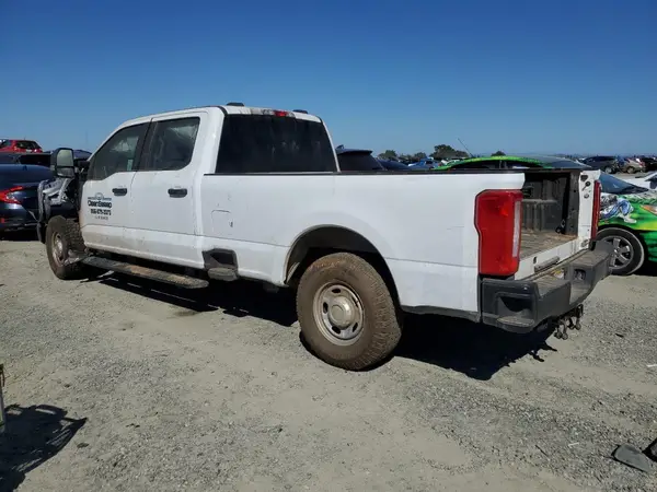 1FT7W2AA5PEE17093 2023 FORD F250 - Image 2