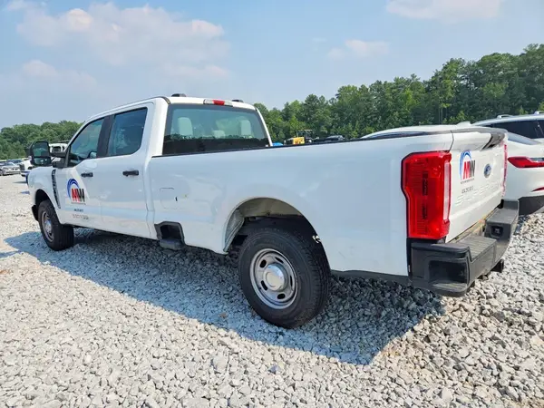 1FT7W2AA5REF25670 2024 FORD F250 - Image 2