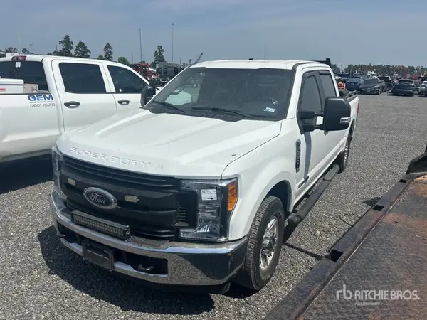1FT7W2AT0HEC62603 2017 FORD F250 - Image 1