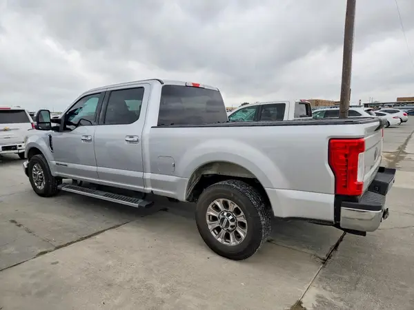 1FT7W2AT2HEB47047 2017 FORD F250 - Image 2