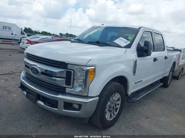 1FT7W2AT5HEC19942 2017 FORD F250 - Image 2