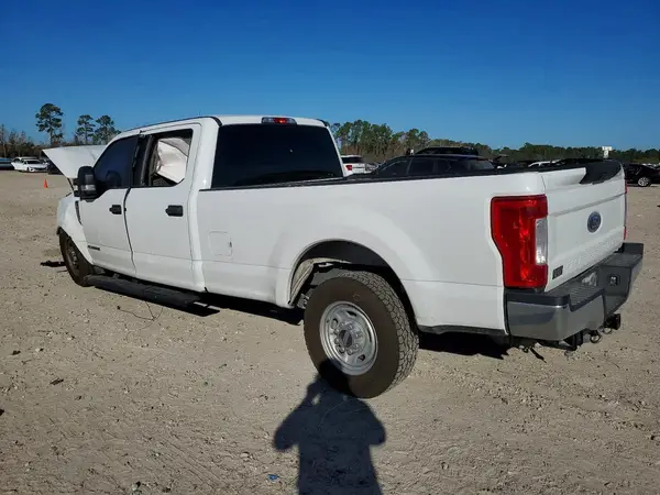 1FT7W2AT5KEG58260 2019 FORD F250 - Image 2