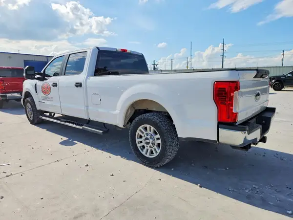 1FT7W2AT6JEB50166 2018 FORD F250 - Image 2