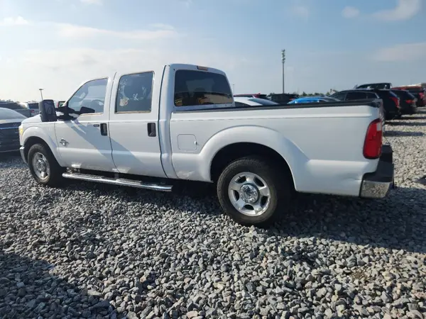 1FT7W2AT8GEA52538 2016 FORD F250 - Image 2