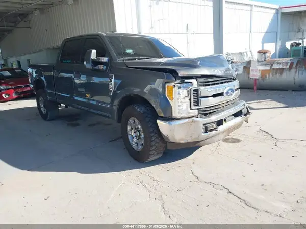 1FT7W2ATXHEC65119 2017 FORD F250 - Image 1
