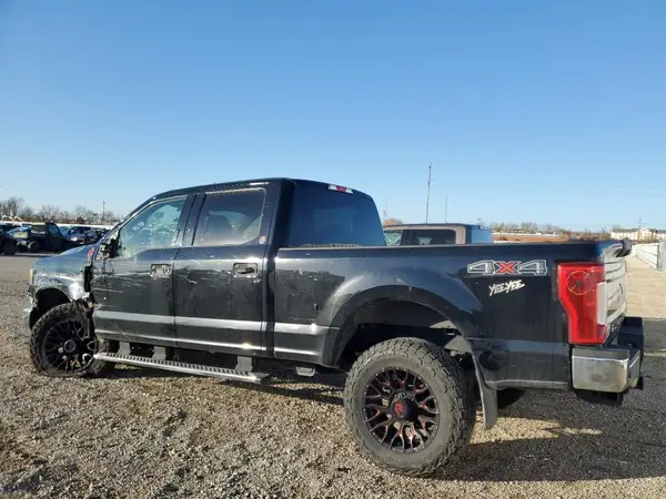 1FT7W2B60HED02171 2017 FORD F250 - Image 2