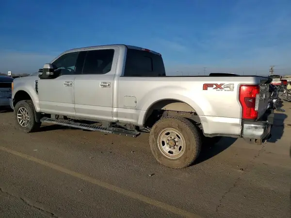1FT7W2B60HED09220 2017 FORD F250 - Image 2
