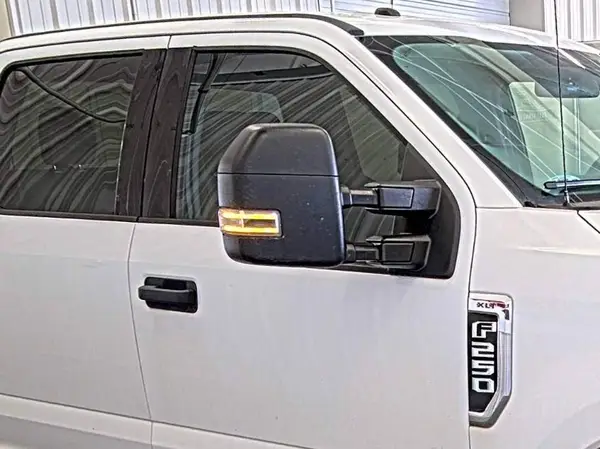 1FT7W2B60HED72334 2017 FORD F250 - Image 2
