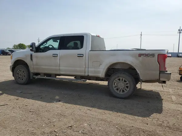 1FT7W2B60HEE70084 2017 FORD F250 - Image 2