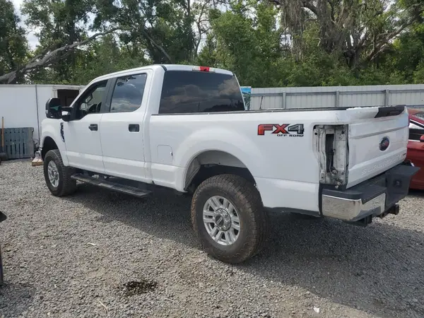 1FT7W2B60HEF31434 2017 FORD F250 - Image 2