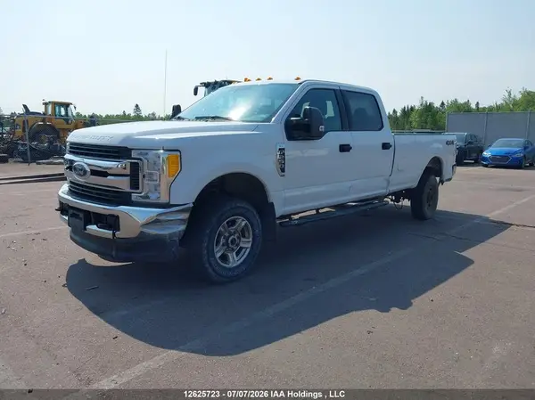 1FT7W2B60HEF41042 2017 FORD F250 - Image 2