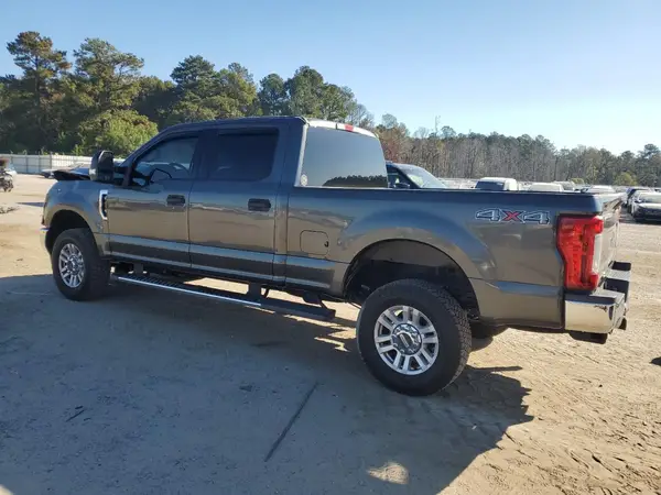 1FT7W2B60JEC08961 2018 FORD F250 - Image 2
