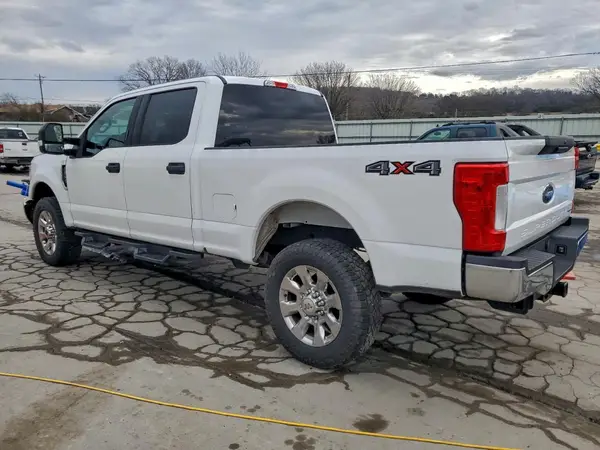 1FT7W2B60JEC09334 2018 FORD F250 - Image 2