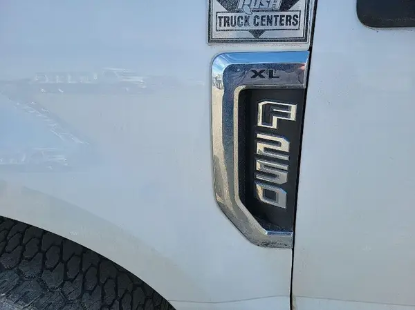 1FT7W2B60JEC20107 2018 FORD F250 - Image 2