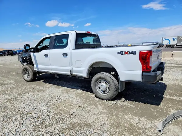 1FT7W2B60KEE67211 2019 FORD F250 - Image 2