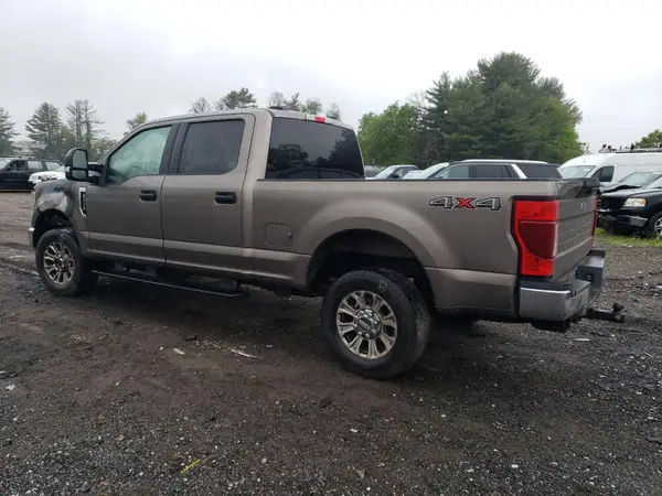 1FT7W2B60NEF06206 2022 FORD F250 - Image 2
