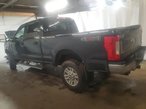 1FT7W2B61HEB32130 2017 FORD F250 - Image 2