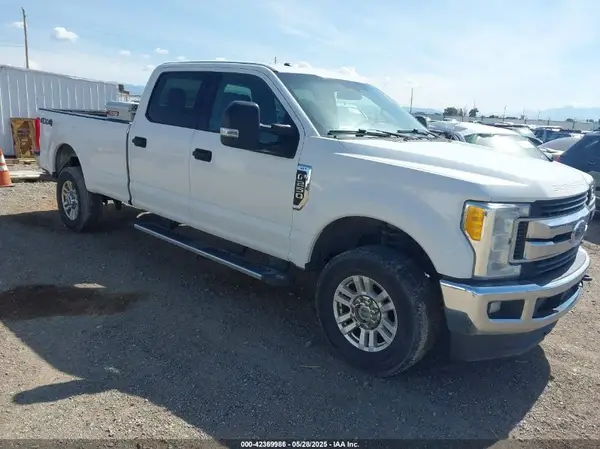 1FT7W2B61HEB61790 2017 FORD F250 - Image 1