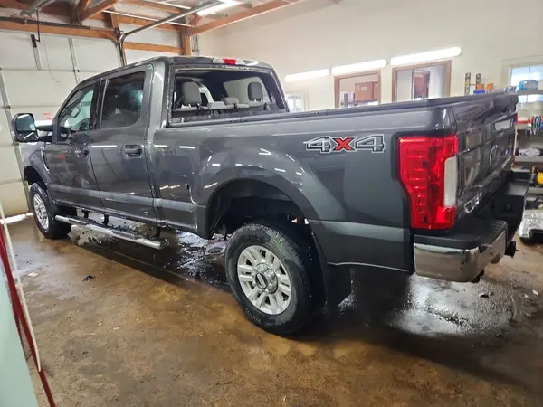 1FT7W2B61HED87036 2017 FORD F250 - Image 2