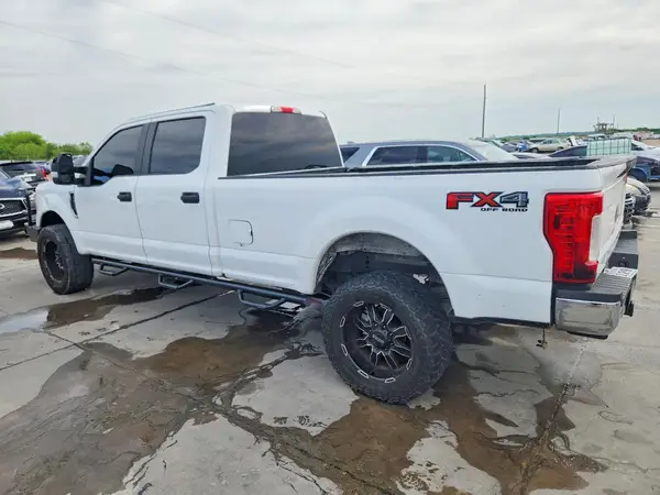 1FT7W2B61HEE56209 2017 FORD F250 - Image 2