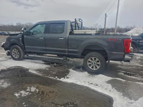1FT7W2B61HEE77321 2017 FORD F250 - Image 2