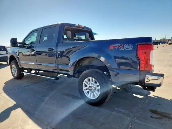 1FT7W2B61HEF10396 2017 FORD F250 - Image 2