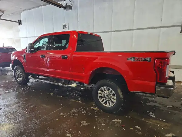1FT7W2B61HEF18742 2017 FORD F250 - Image 2
