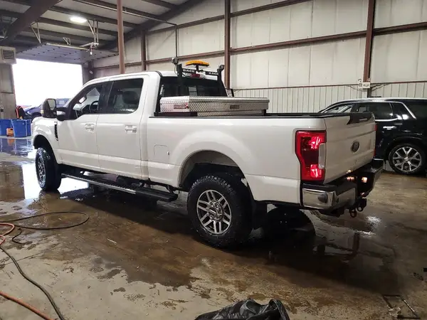 1FT7W2B61JEC85922 2018 FORD F250 - Image 2