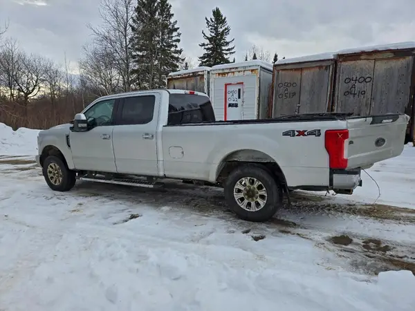 1FT7W2B61JEC96421 2018 FORD F250 - Image 2