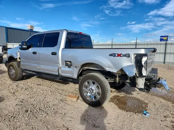 1FT7W2B61KED74438 2019 FORD F250 - Image 2