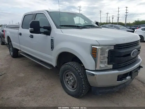 1FT7W2B61KEF79726 2019 FORD F250 - Image 1