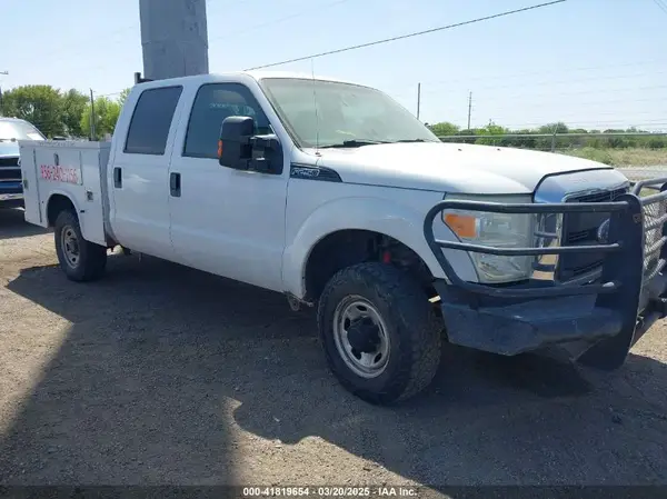 1FT7W2B62GEB50618 2016 FORD F250 - Image 1