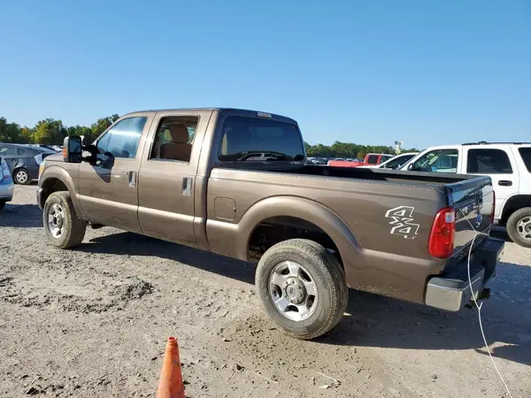 1FT7W2B62GEB67774 2016 FORD F250 - Image 2