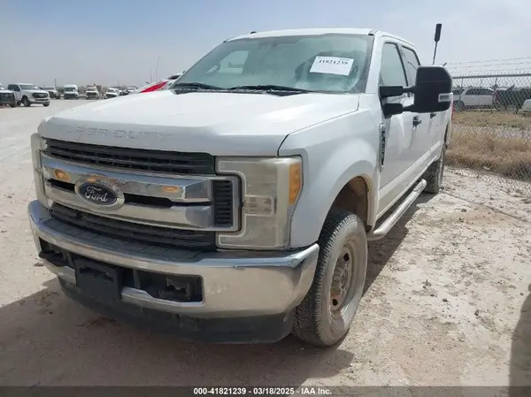 1FT7W2B62HEE13708 2017 FORD F250 - Image 2