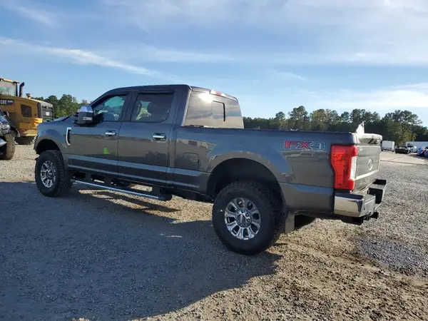 1FT7W2B62JEB33759 2018 FORD F250 - Image 2