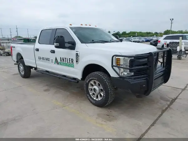 1FT7W2B62JEB98479 2018 FORD F250 - Image 1