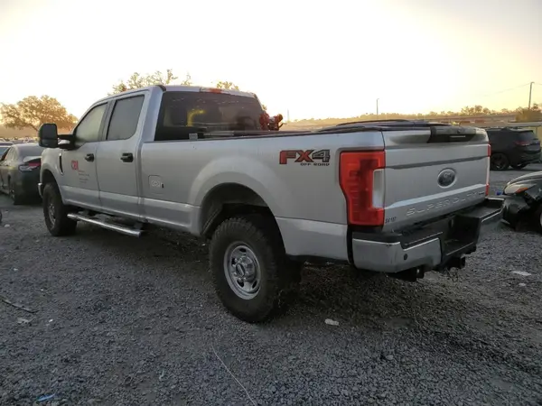 1FT7W2B62JEC47230 2018 FORD F250 - Image 2
