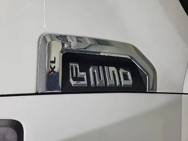 1FT7W2B62JED05742 2018 FORD F250 - Image 2