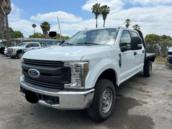 1FT7W2B62KEF82909 2019 FORD F250 - Image 2