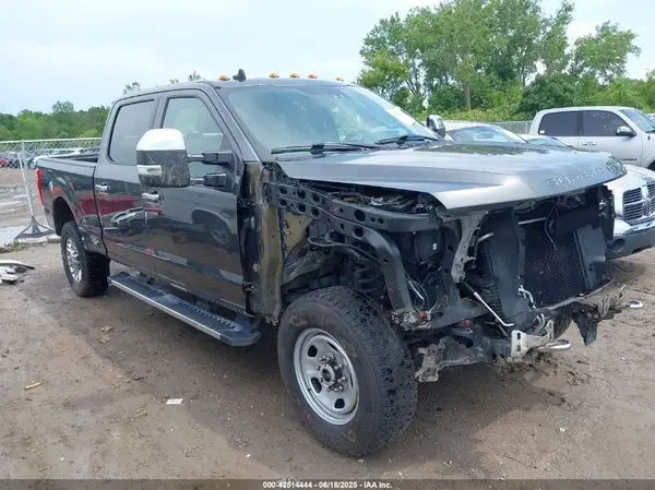 1FT7W2B62KEG36595 2019 FORD F250 - Image 1