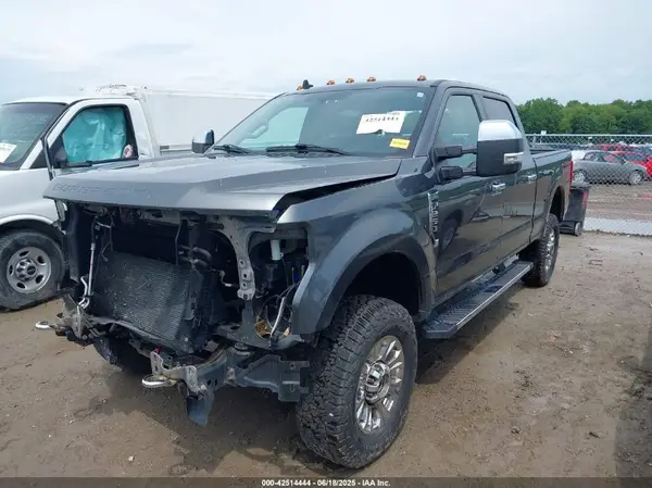 1FT7W2B62KEG36595 2019 FORD F250 - Image 2