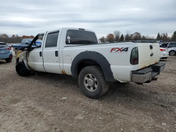 1FT7W2B63GEC34852 2016 FORD F250 - Image 2