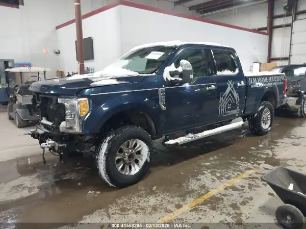 1FT7W2B63HEF10061 2017 FORD F250 - Image 2