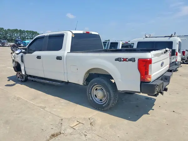 1FT7W2B63HEF24753 2017 FORD F250 - Image 2