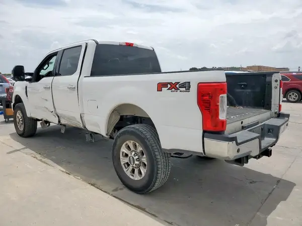 1FT7W2B63JEB81111 2018 FORD F250 - Image 2