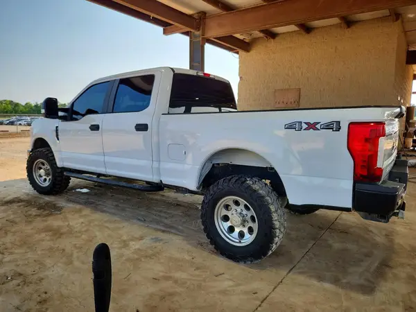 1FT7W2B63KED40971 2019 FORD F250 - Image 2