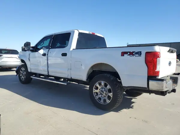 1FT7W2B63KED63134 2019 FORD F250 - Image 2