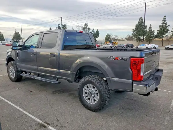 1FT7W2B63KED75963 2019 FORD F250 - Image 2